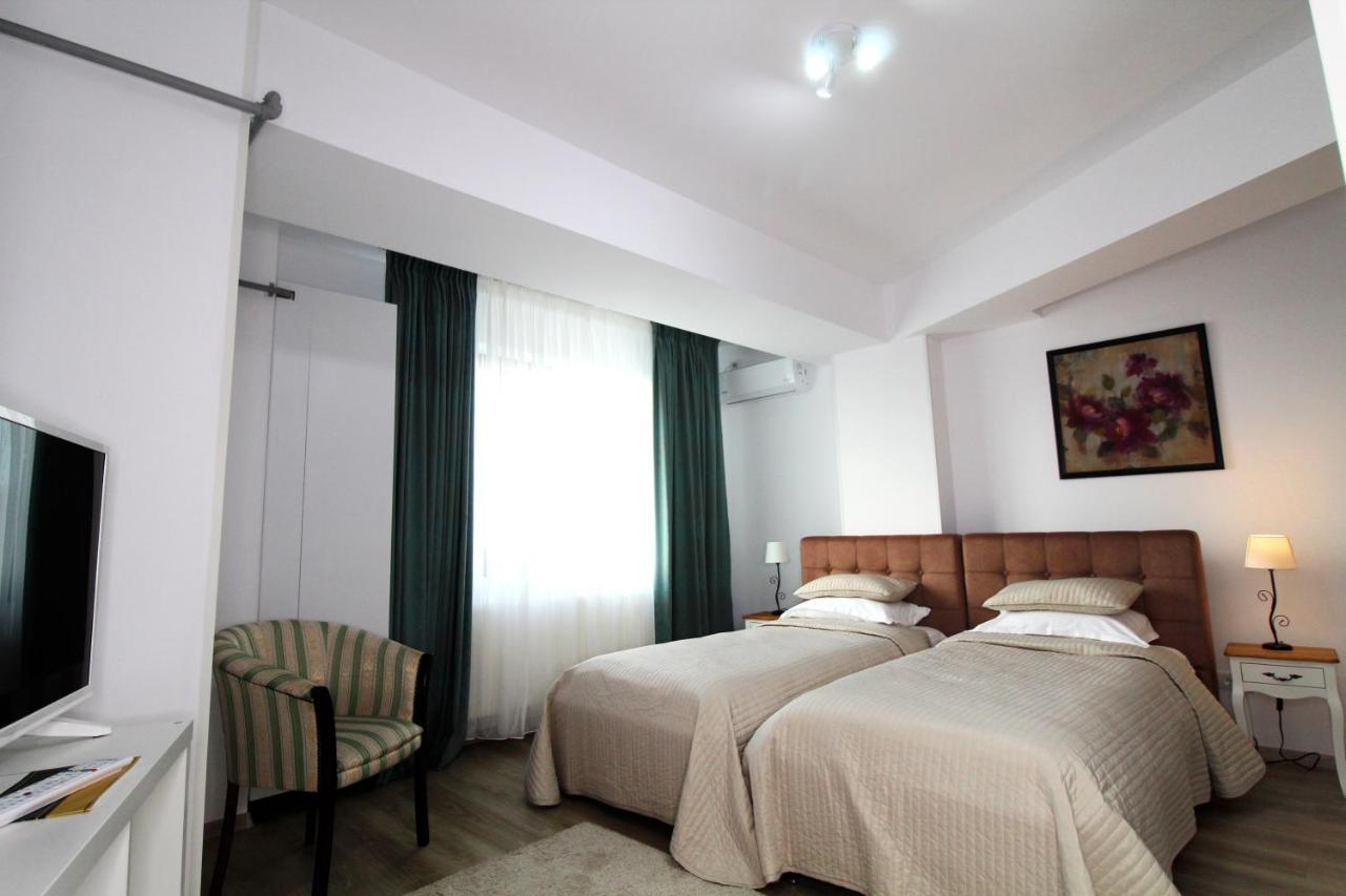Hotel La Casa Centrale Bucharest Luaran gambar